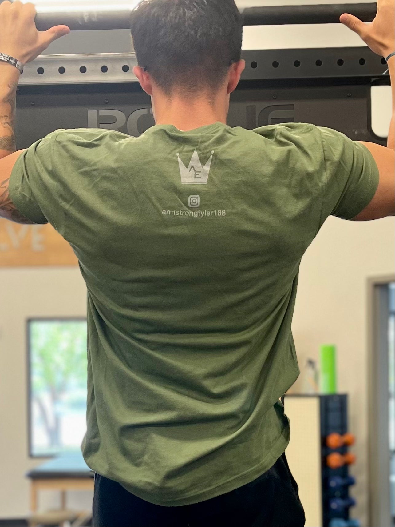 Tee shirt - green & gray